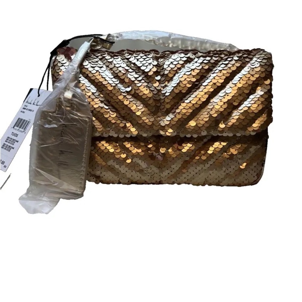 Nicole Miller Gold Chevron Quilted Wristlet NWT $50 MSRP